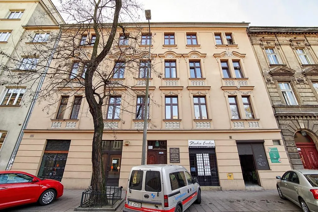 Central Krak Apartments - Studios-1