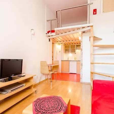 Central Krak Apartments - Studios-2