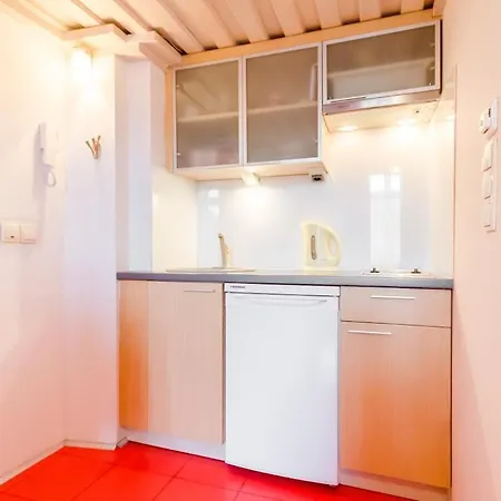 Central Krak Apartments - Studios-3